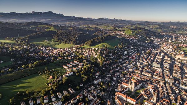 Vista aera di una città